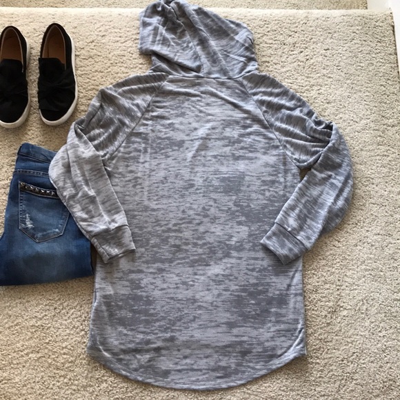 ❤️1 SM 1 MED❤️Grey Hooded Tunic Top - Picture 7 of 8